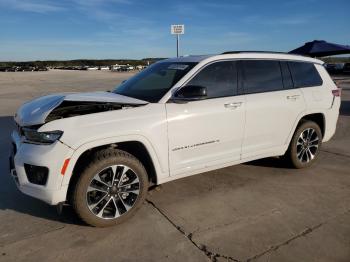  Salvage Jeep Grand Cherokee