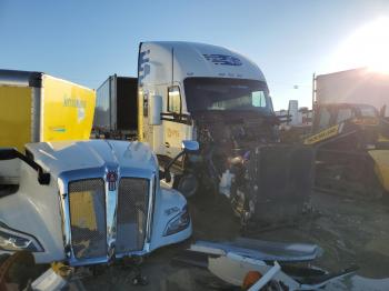  Salvage Kenworth Constructi