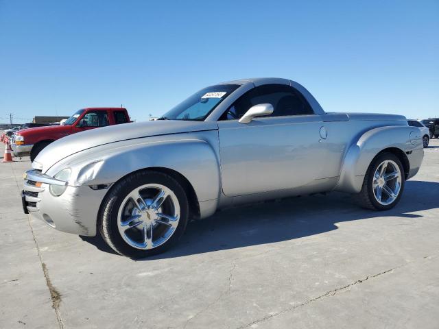  Salvage Chevrolet SSR