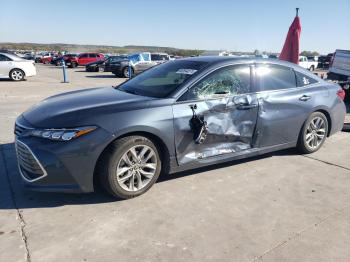  Salvage Toyota Avalon