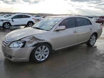  Salvage Toyota Avalon