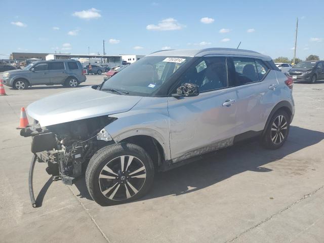  Salvage Nissan Kicks