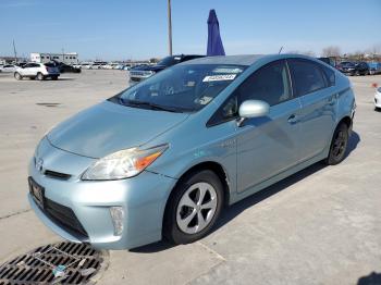  Salvage Toyota Prius