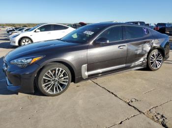  Salvage Kia Stinger