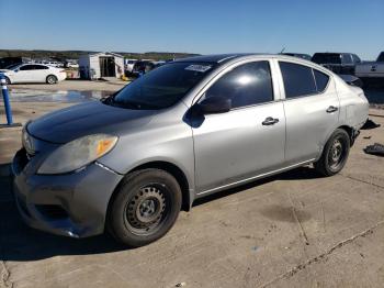  Salvage Nissan Versa