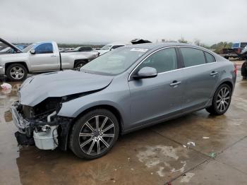  Salvage Volvo S60