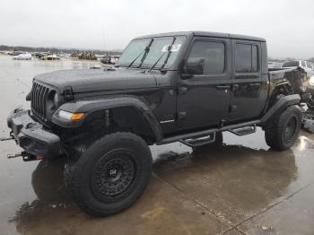  Salvage Jeep Gladiator