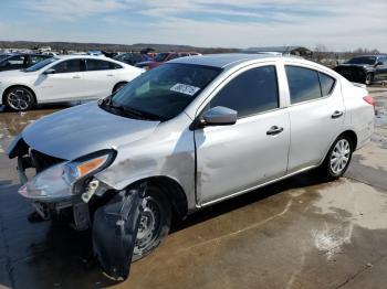  Salvage Nissan Versa