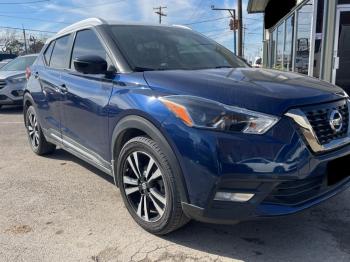  Salvage Nissan Kicks