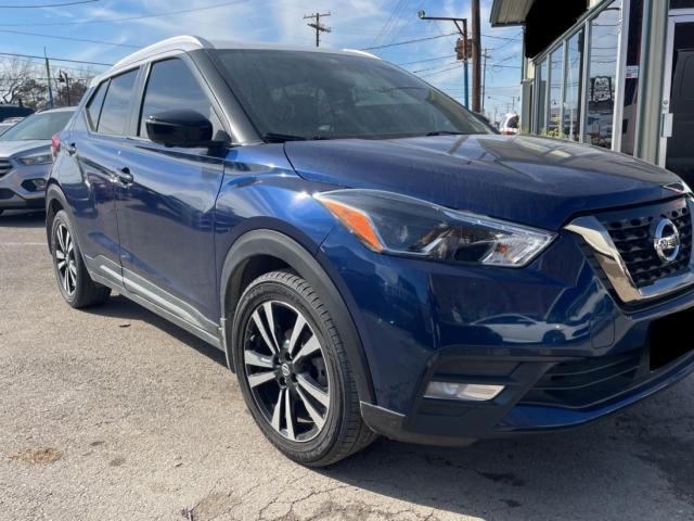  Salvage Nissan Kicks