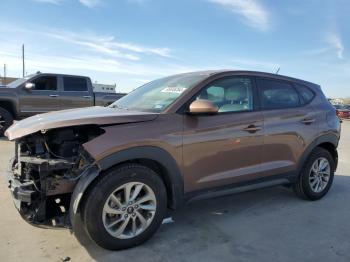  Salvage Hyundai TUCSON