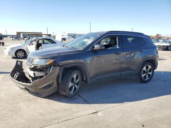  Salvage Jeep Compass