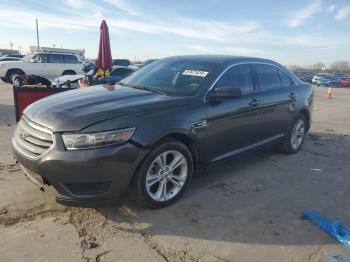  Salvage Ford Taurus