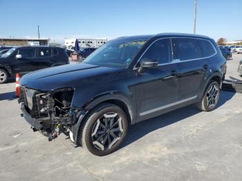  Salvage Kia Telluride