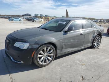  Salvage Chrysler 300