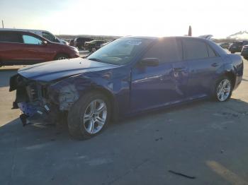  Salvage Chrysler 300