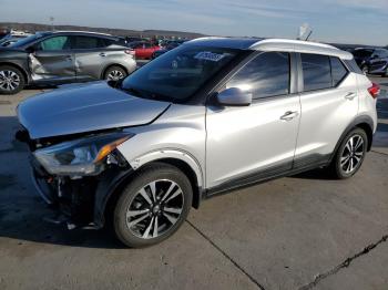  Salvage Nissan Kicks