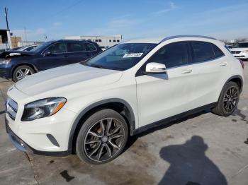  Salvage Mercedes-Benz GLA