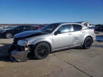  Salvage Dodge Avenger