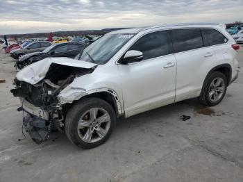  Salvage Toyota Highlander