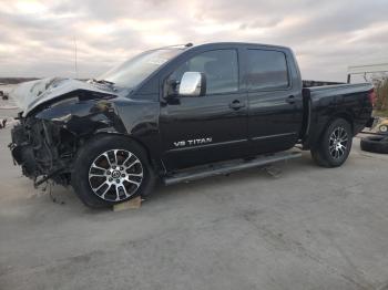  Salvage Nissan Titan