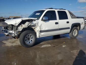  Salvage Chevrolet Avalanche