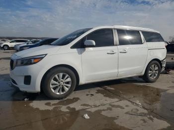  Salvage Kia Sedona