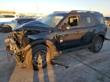  Salvage Ford Bronco