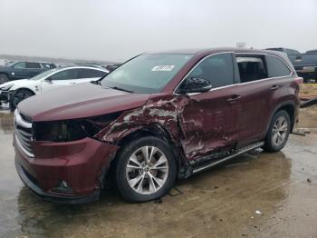  Salvage Toyota Highlander