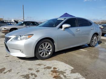  Salvage Lexus Es