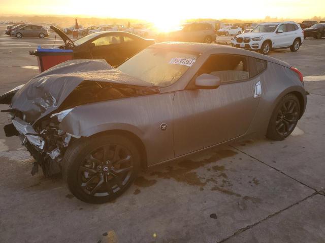  Salvage Nissan 370Z