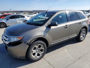  Salvage Ford Edge