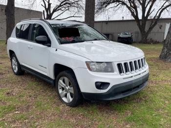  Salvage Jeep Compass