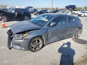  Salvage Hyundai VELOSTER