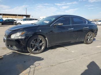  Salvage Nissan Maxima