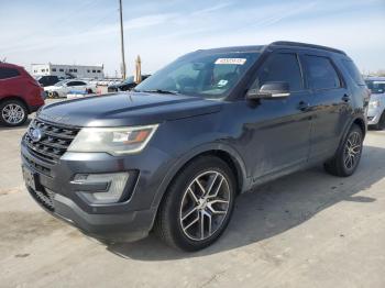  Salvage Ford Explorer