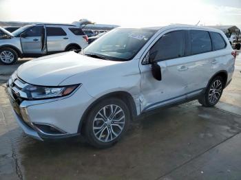  Salvage Mitsubishi Outlander