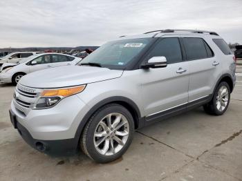  Salvage Ford Explorer