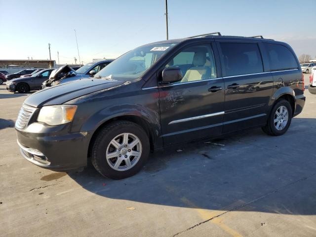  Salvage Chrysler Minivan