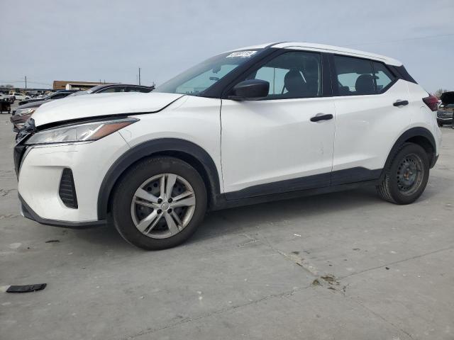  Salvage Nissan Kicks