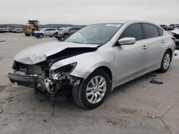  Salvage Nissan Altima