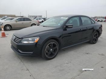  Salvage Volkswagen Passat