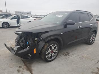  Salvage Kia Seltos