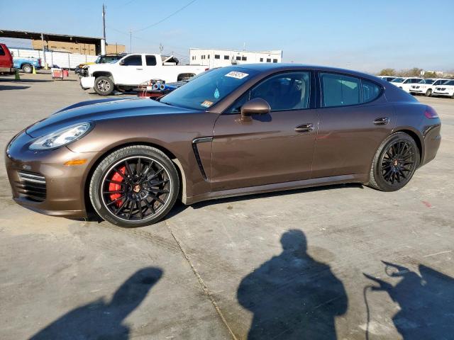  Salvage Porsche Panamera