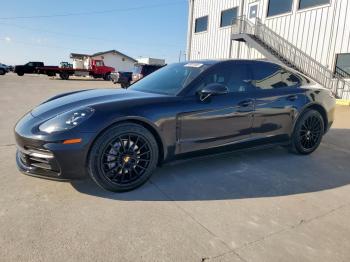  Salvage Porsche Panamera