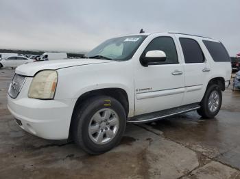  Salvage GMC Yukon