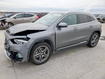  Salvage Mercedes-Benz GLA