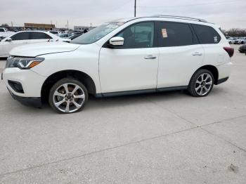  Salvage Nissan Pathfinder