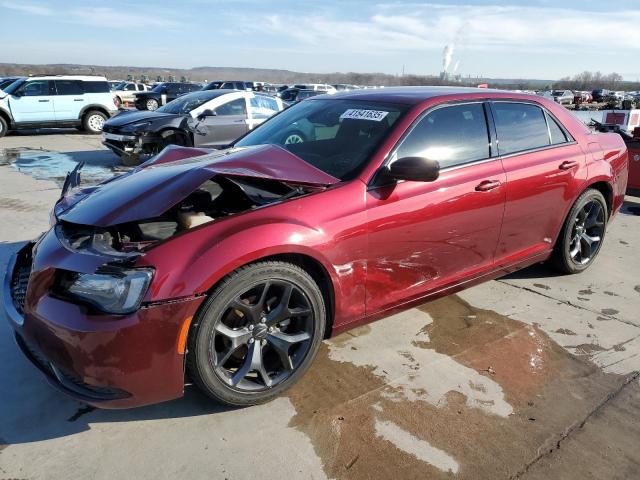  Salvage Chrysler 300