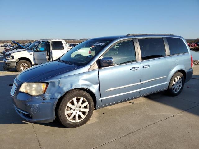  Salvage Chrysler Minivan